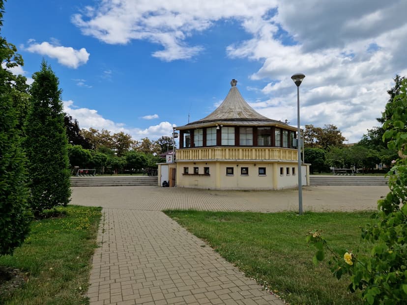 Altán café-gril-bar 7